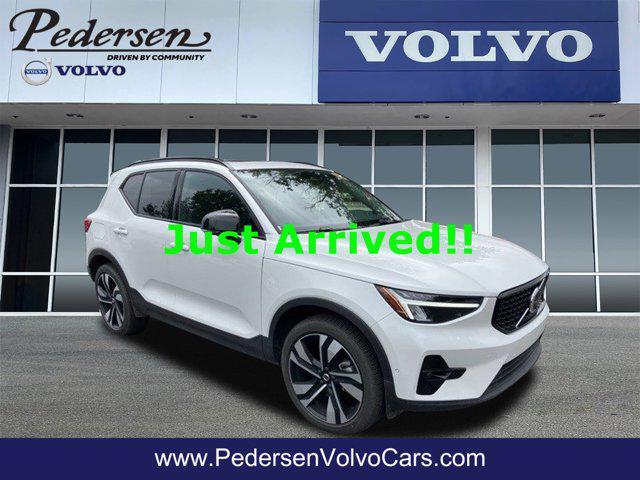 used 2025 Volvo XC40 car, priced at $40,300