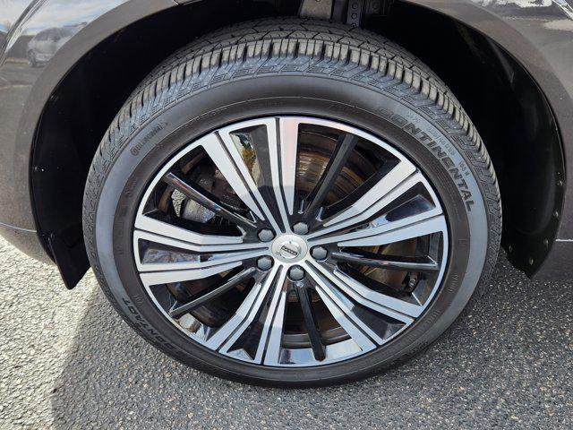 used 2022 Volvo XC60 car, priced at $40,990