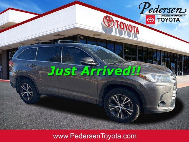 used 2017 Toyota Highlander car, priced at $20,990