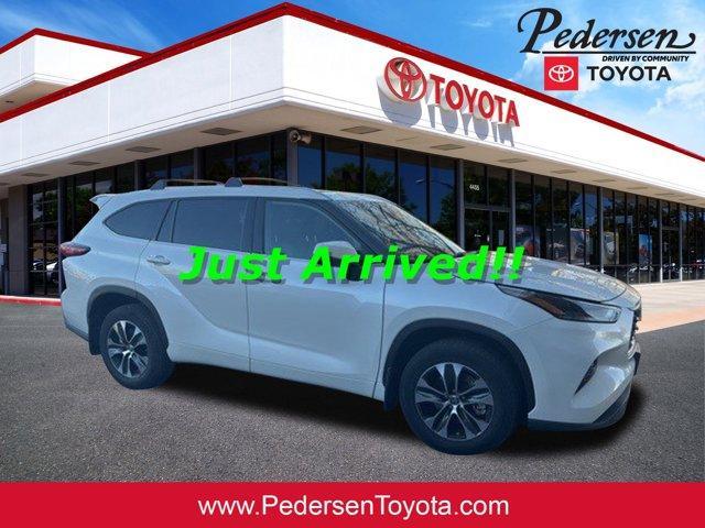 used 2021 Toyota Highlander car, priced at $37,590