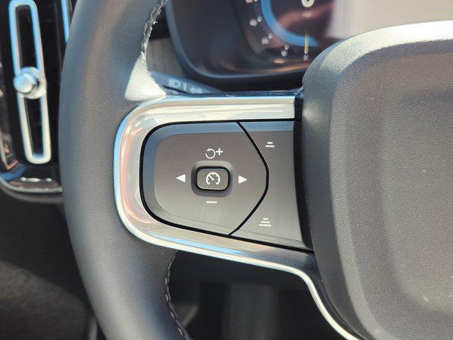 used 2023 Volvo XC40 car, priced at $31,300