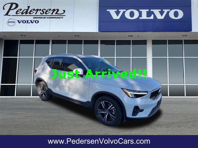 used 2023 Volvo XC40 car, priced at $31,800