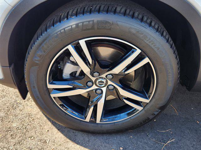 used 2023 Volvo XC40 car, priced at $31,300