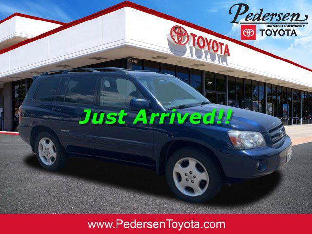 used 2006 Toyota Highlander car, priced at $7,500