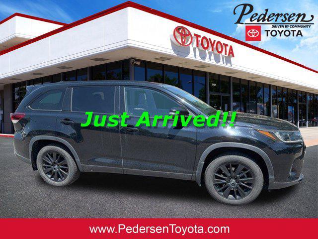 used 2019 Toyota Highlander car, priced at $29,300