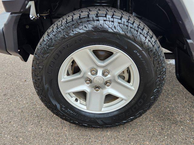 used 2021 Jeep Gladiator car, priced at $23,800