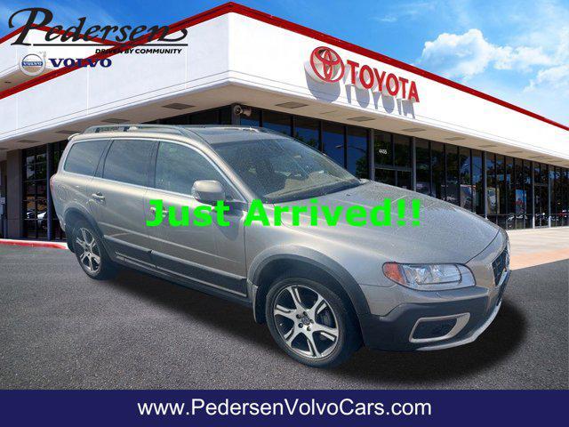 used 2013 Volvo XC70 car, priced at $15,300