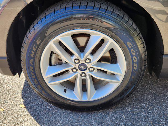 used 2018 Ford Edge car, priced at $14,100