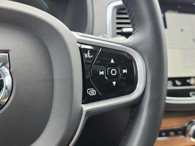 used 2022 Volvo XC90 Recharge Plug-In Hybrid car, priced at $39,300