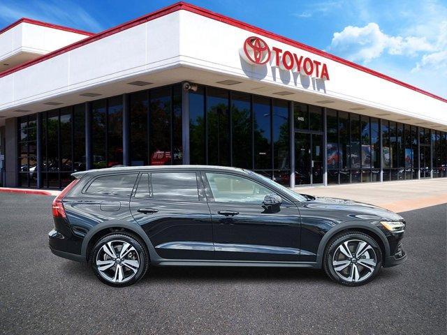 used 2023 Volvo V60 Cross Country car, priced at $47,690