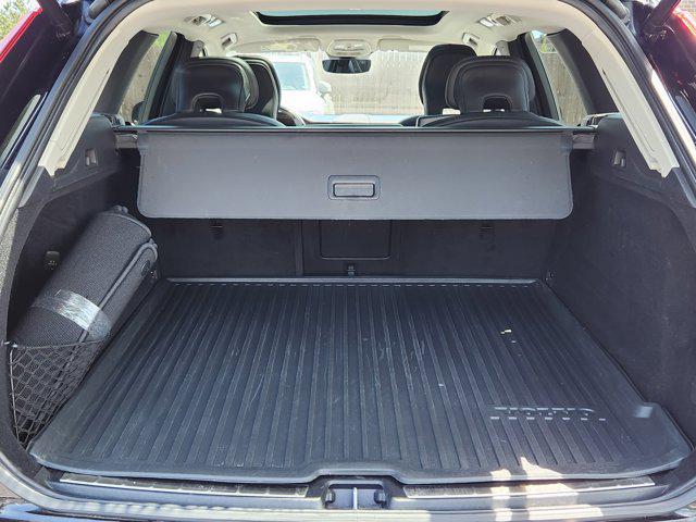 used 2022 Volvo XC60 car, priced at $39,300