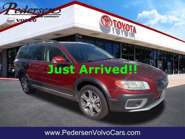used 2013 Volvo XC70 car, priced at $12,300
