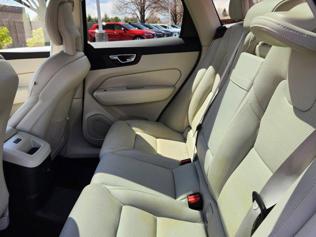 used 2018 Volvo XC60 Recharge Plug-In Hybrid car, priced at $30,300