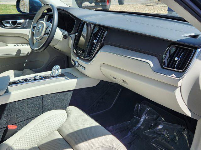 used 2018 Volvo XC60 Recharge Plug-In Hybrid car, priced at $30,300