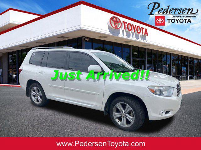 used 2010 Toyota Highlander car, priced at $11,300