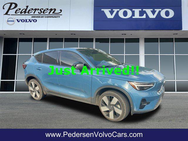 used 2023 Volvo C40 Recharge Pure Electric car, priced at $30,300