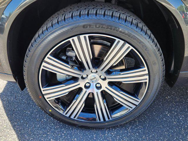 used 2022 Volvo XC90 Recharge Plug-In Hybrid car, priced at $55,300