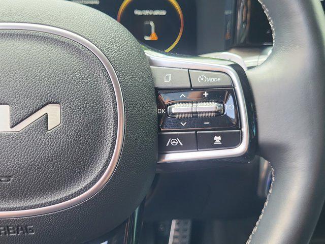 used 2023 Kia Sorento car, priced at $36,300