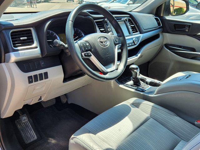 used 2016 Toyota Highlander car, priced at $17,800