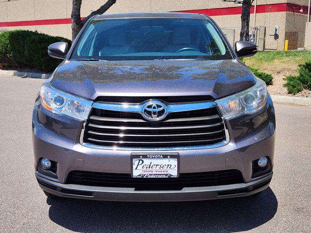used 2016 Toyota Highlander car, priced at $17,800
