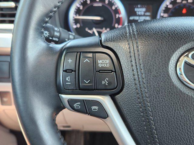 used 2016 Toyota Highlander car, priced at $17,800