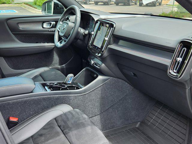 used 2022 Volvo XC40 car, priced at $30,300