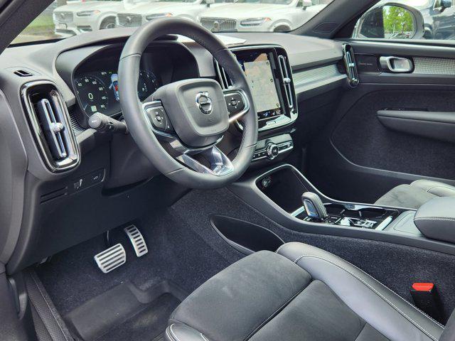 used 2022 Volvo XC40 car, priced at $30,300
