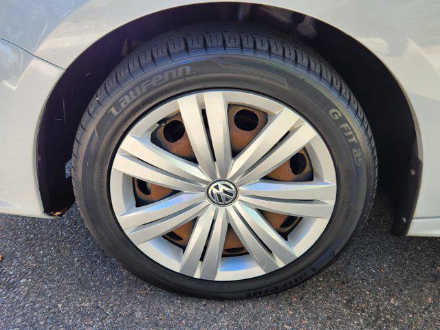 used 2017 Volkswagen Jetta car, priced at $10,900