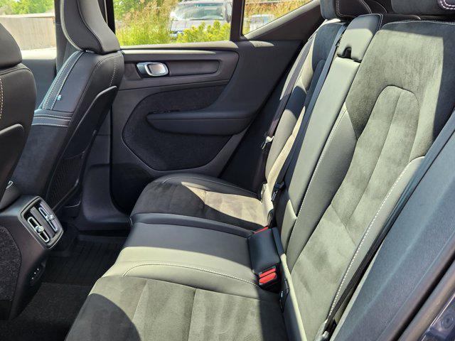 used 2022 Volvo XC40 car, priced at $26,300