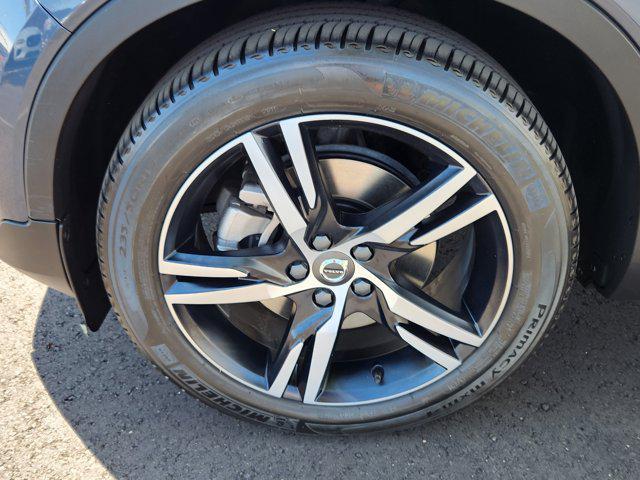 used 2022 Volvo XC40 car, priced at $26,300