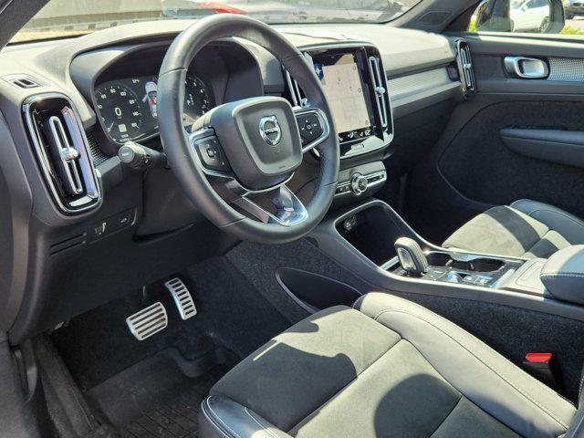 used 2022 Volvo XC40 car, priced at $26,300