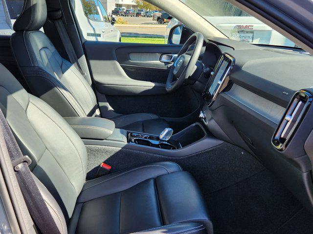used 2023 Volvo XC40 car, priced at $29,300