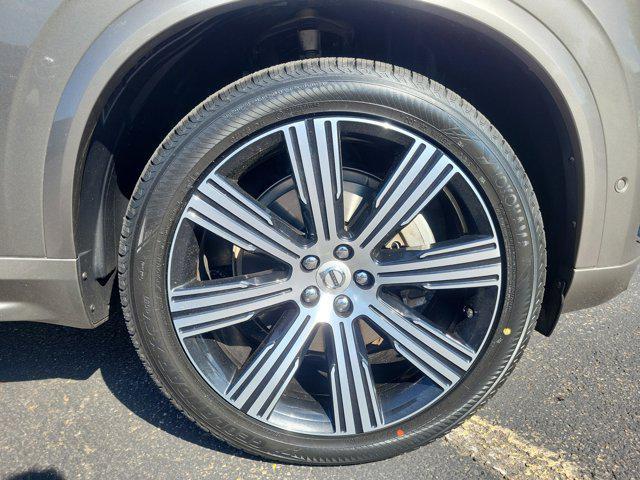 used 2022 Volvo XC90 car, priced at $49,300