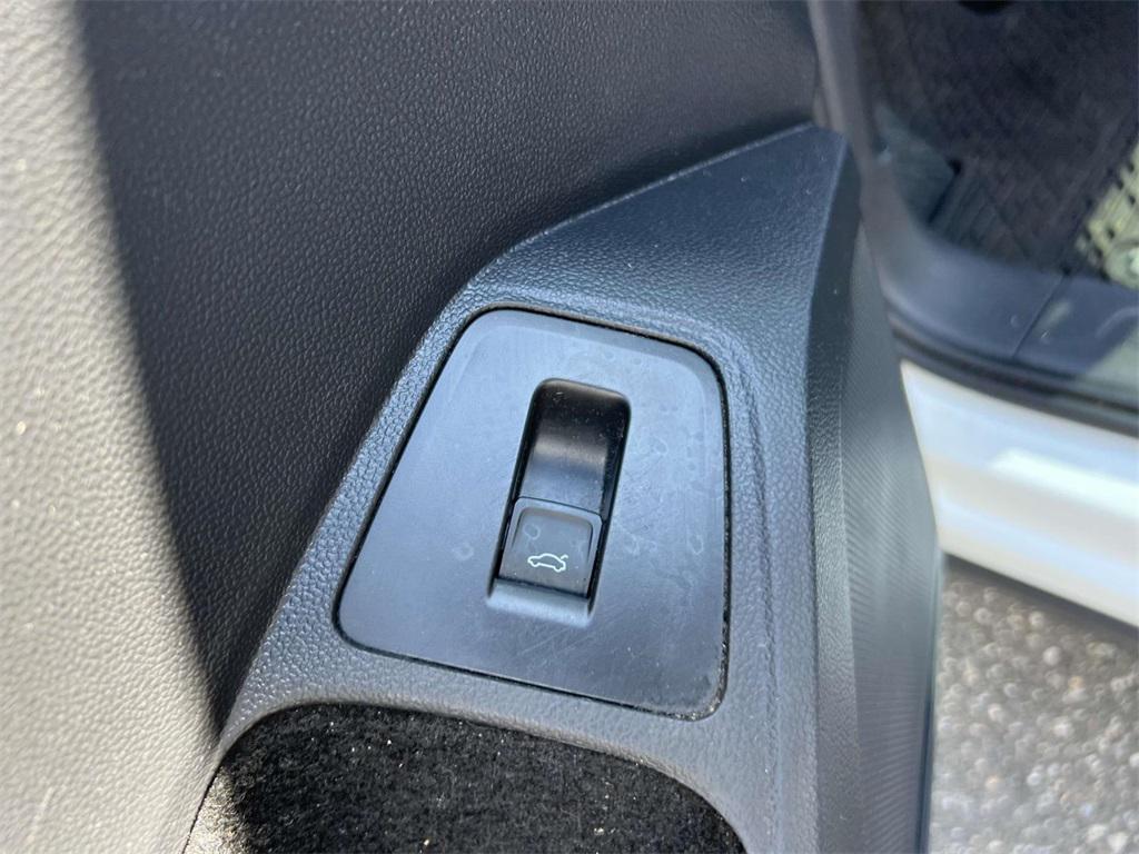 used 2022 Volkswagen Tiguan car, priced at $21,000