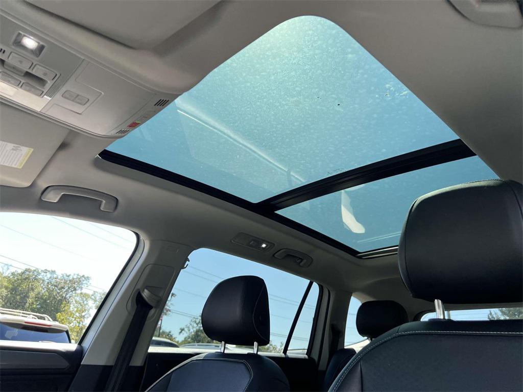 used 2022 Volkswagen Tiguan car, priced at $21,000