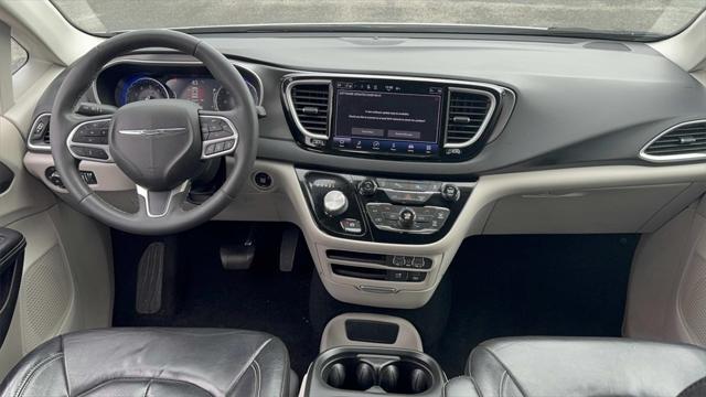 used 2022 Chrysler Pacifica car, priced at $19,000