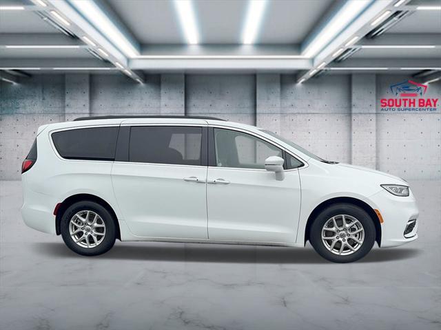 used 2022 Chrysler Pacifica car, priced at $19,000