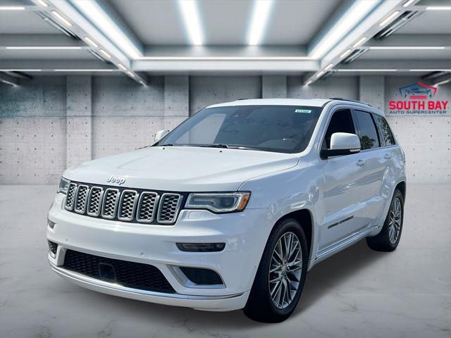 used 2017 Jeep Grand Cherokee car, priced at $19,774