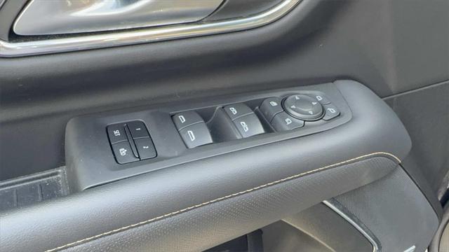 used 2022 GMC Yukon XL car, priced at $59,808