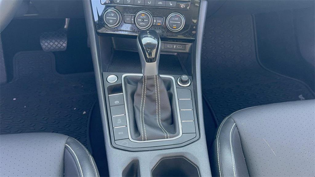 used 2023 Volkswagen Jetta car, priced at $19,525