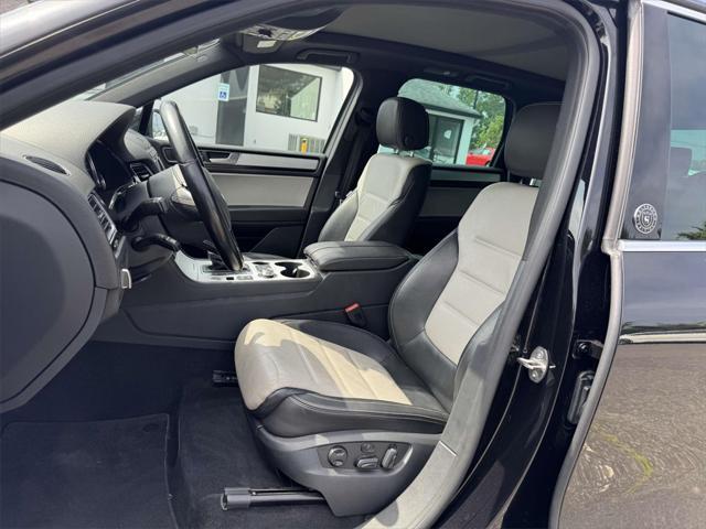 used 2017 Volkswagen Touareg car, priced at $15,994