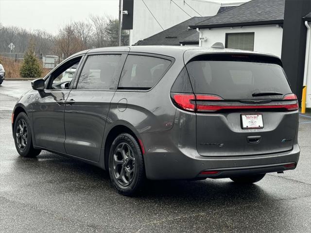 used 2022 Chrysler Pacifica Hybrid car, priced at $24,000