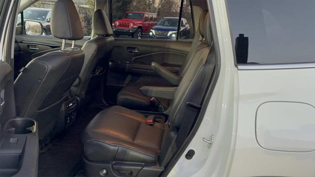 used 2021 Honda Pilot car, priced at $29,000