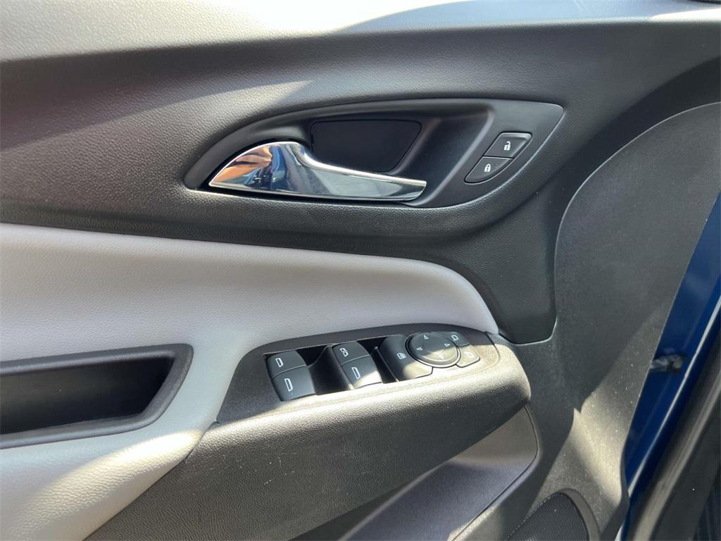 used 2021 Chevrolet Equinox car, priced at $15,540
