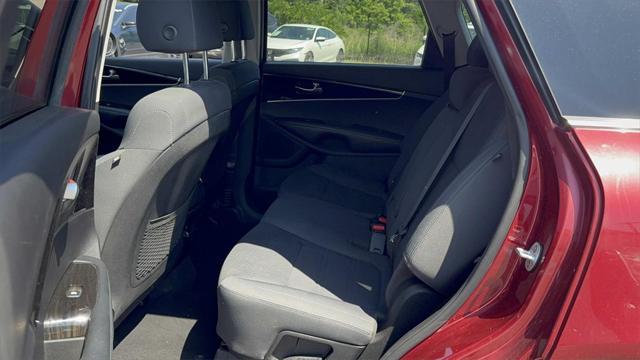 used 2019 Kia Sorento car, priced at $12,998