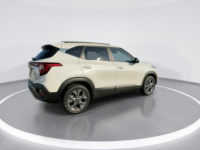 used 2024 Kia Seltos car, priced at $24,372