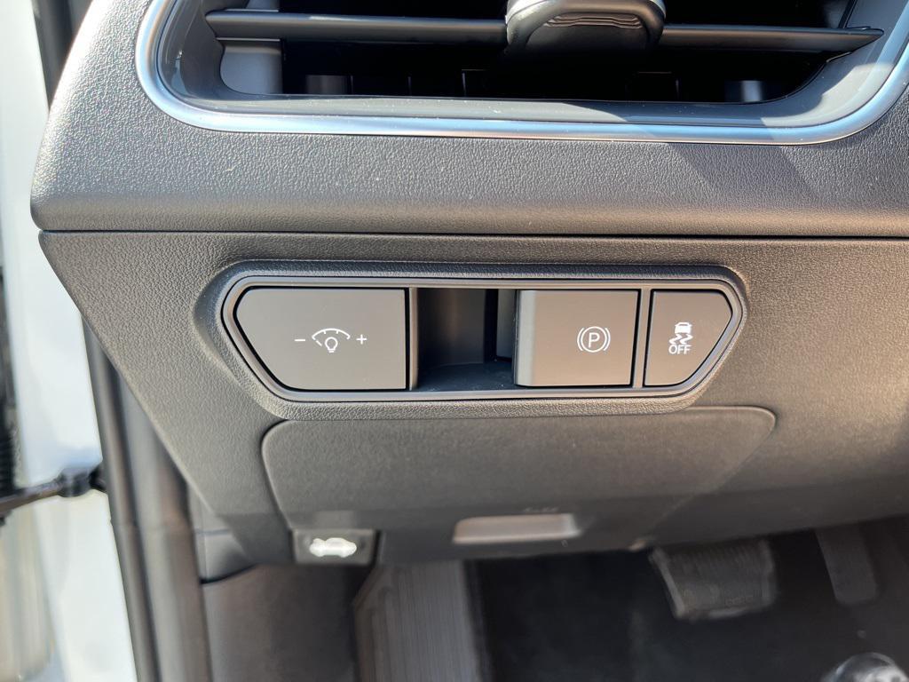 new 2025 Kia K4 car, priced at $27,893