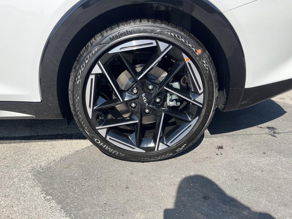 new 2025 Kia K4 car, priced at $27,893