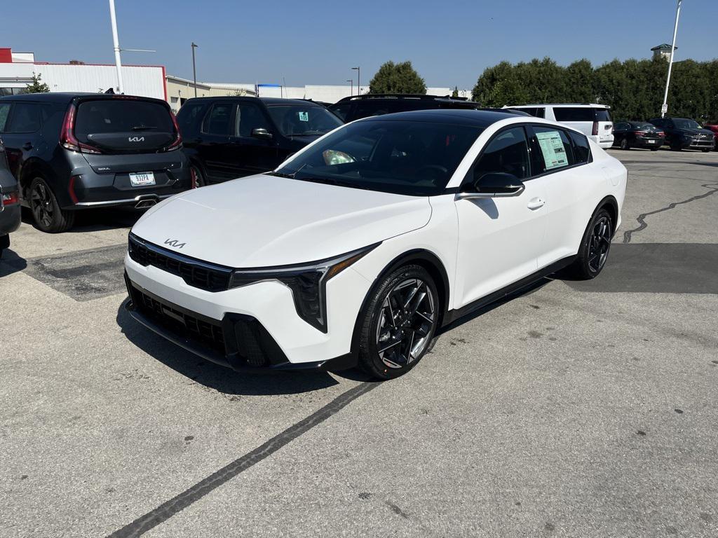 new 2025 Kia K4 car, priced at $27,893