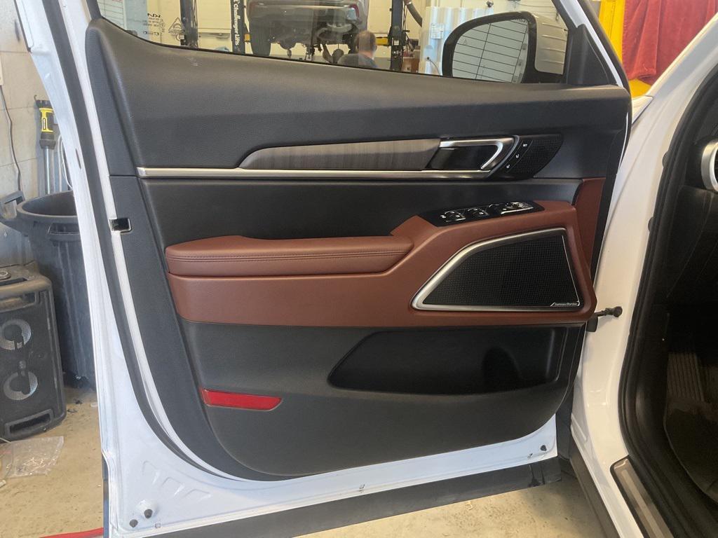 used 2023 Kia Telluride car, priced at $38,990